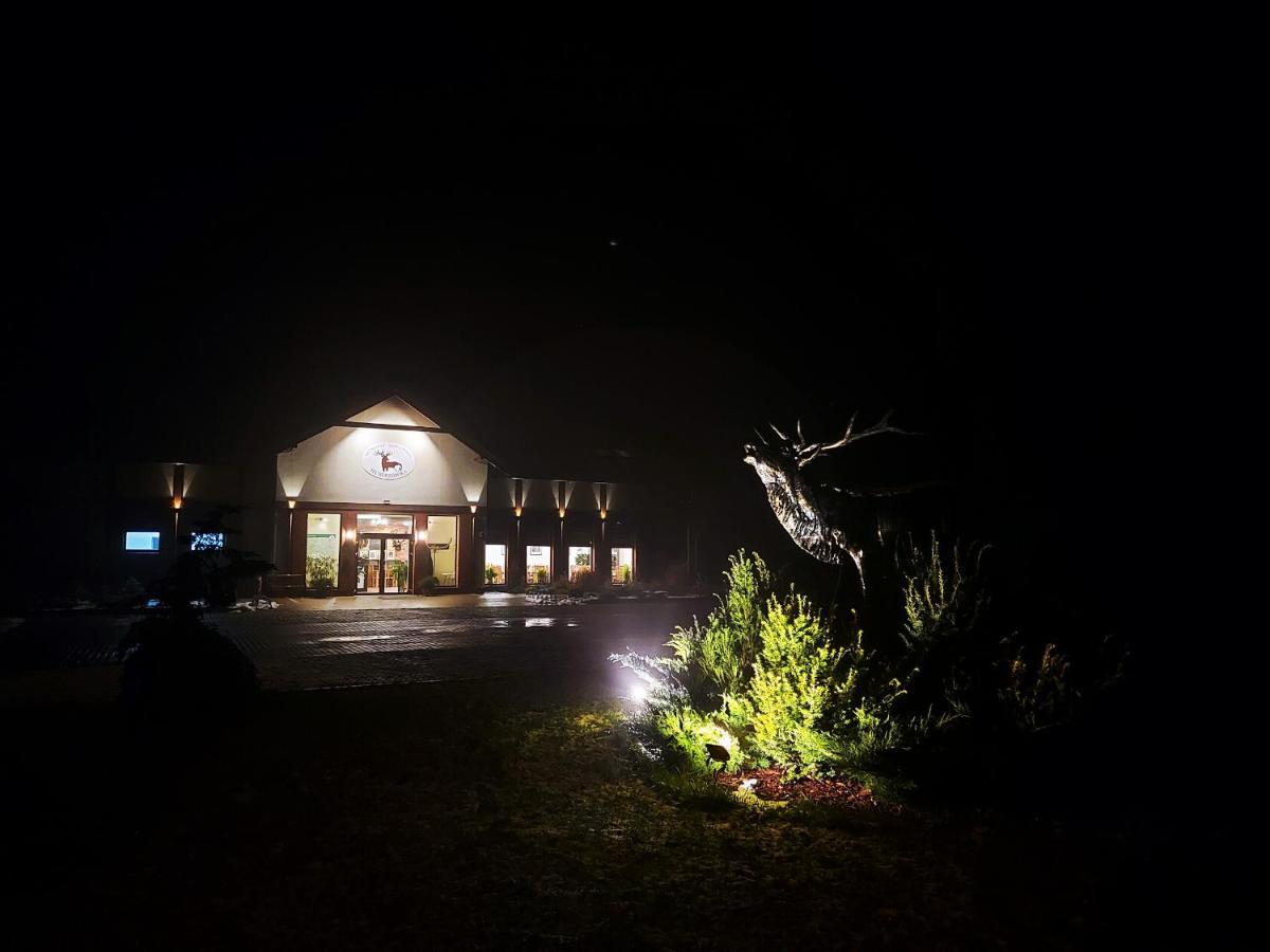 Pensjonat I Restauracja Hubertowka Милич Экстерьер фото