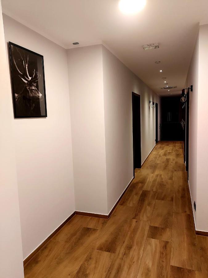 Pensjonat I Restauracja Hubertowka Милич Экстерьер фото